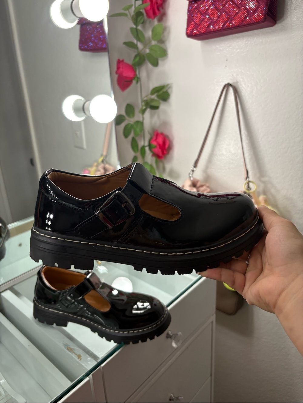 Black Patent Mary Jane Lug Sole Shoes - Classic Women's T-Strap Loafers